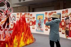 显了中国做为世界反和平东方从疆场为世界反和 